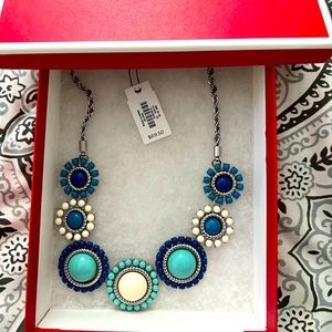 Talbots new with tags chunky statement necklace